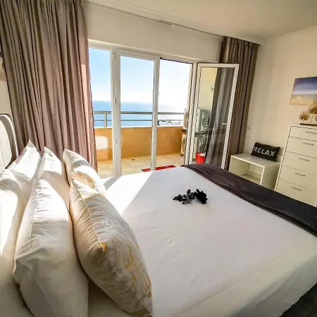 Jardins Gold Vista Mar Apartment